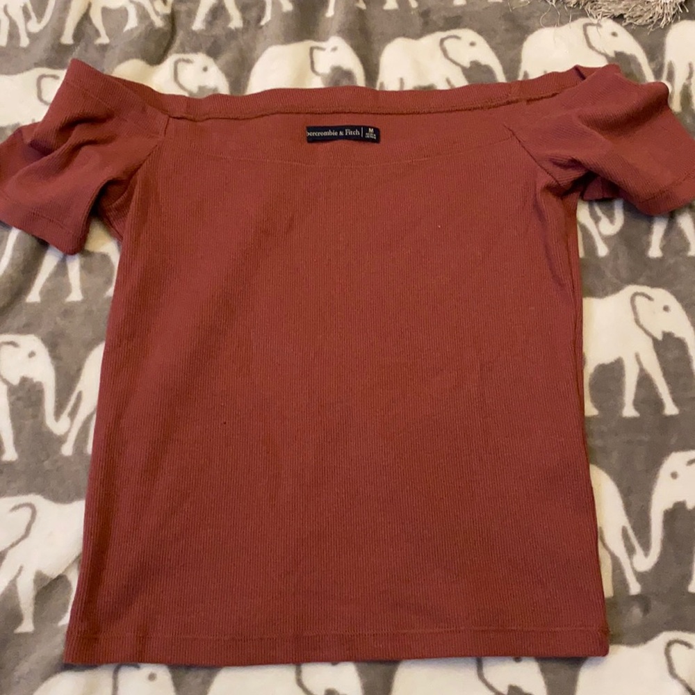 A&F Off the shoulder Top